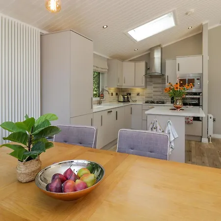 Waterside Tatil Evi Windermere